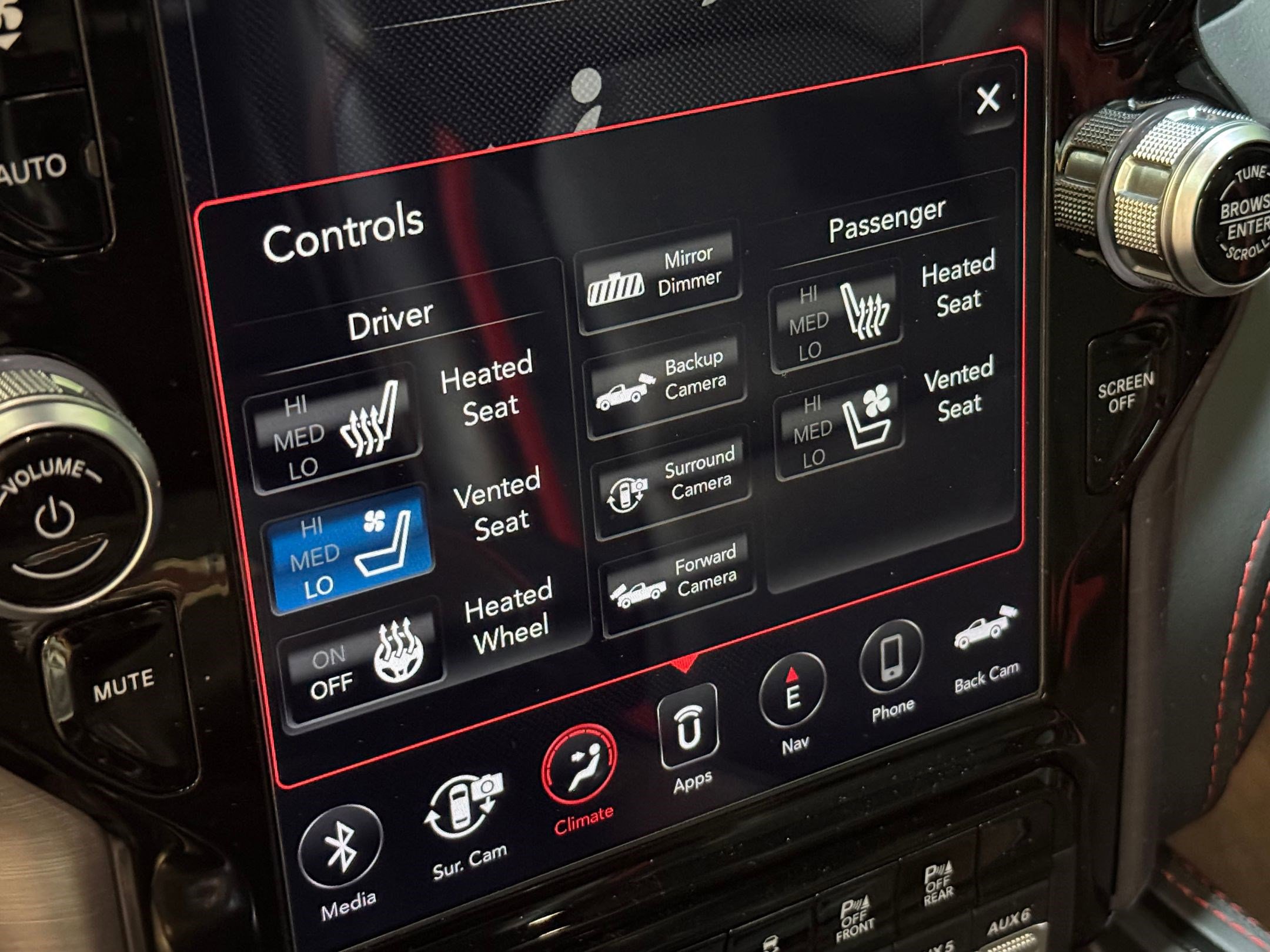 Used 2021 RAM 1500 TRX w/ TRX Lanuch Edition image 33