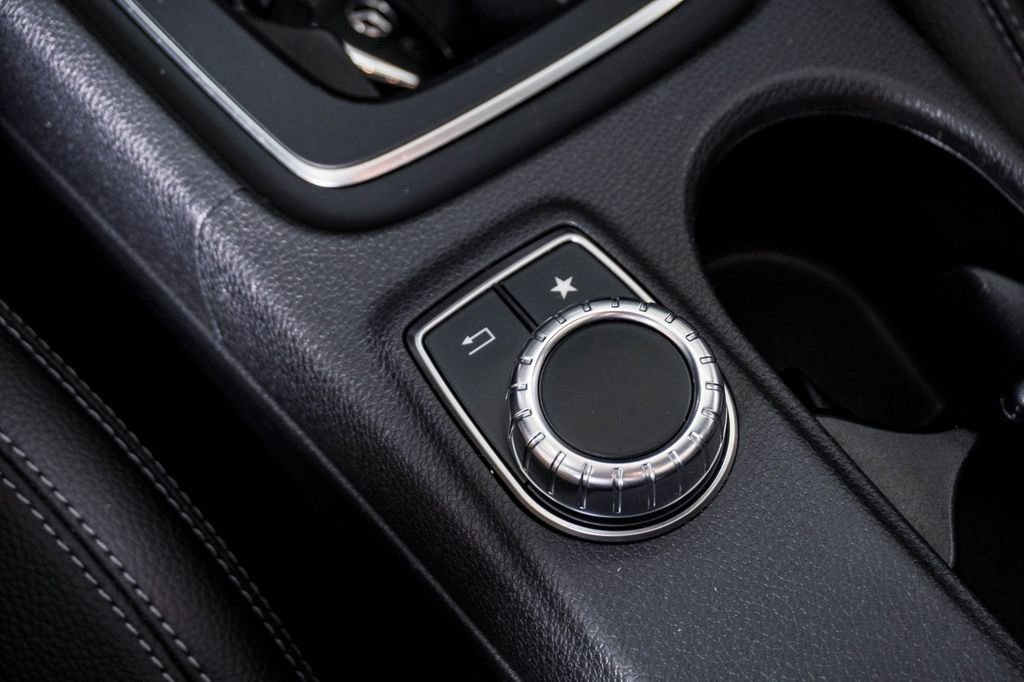 Used 2019 Mercedes-Benz CLA 250 4MATIC image 26