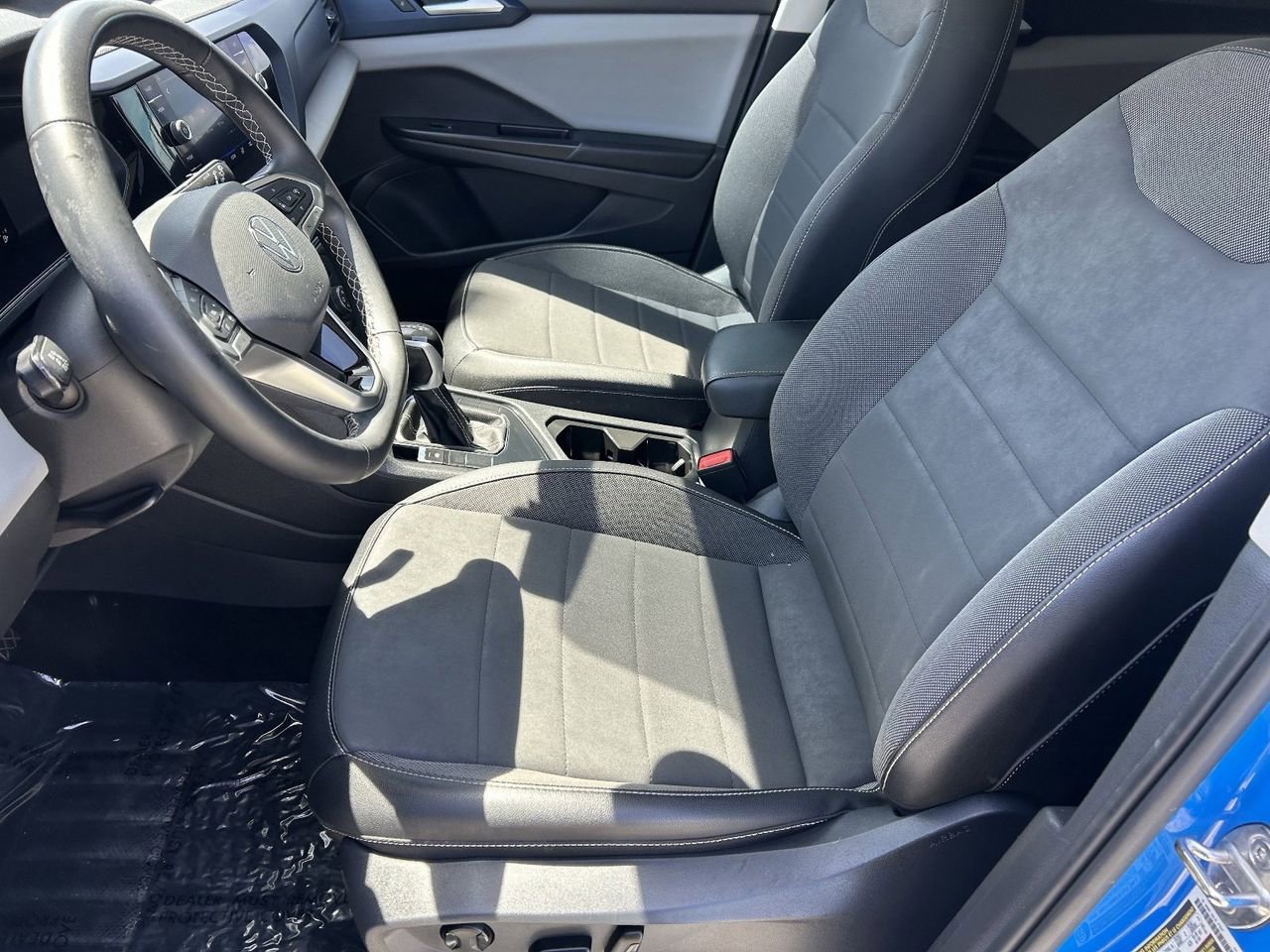 Used 2022 Volkswagen Taos SE FWD image 26