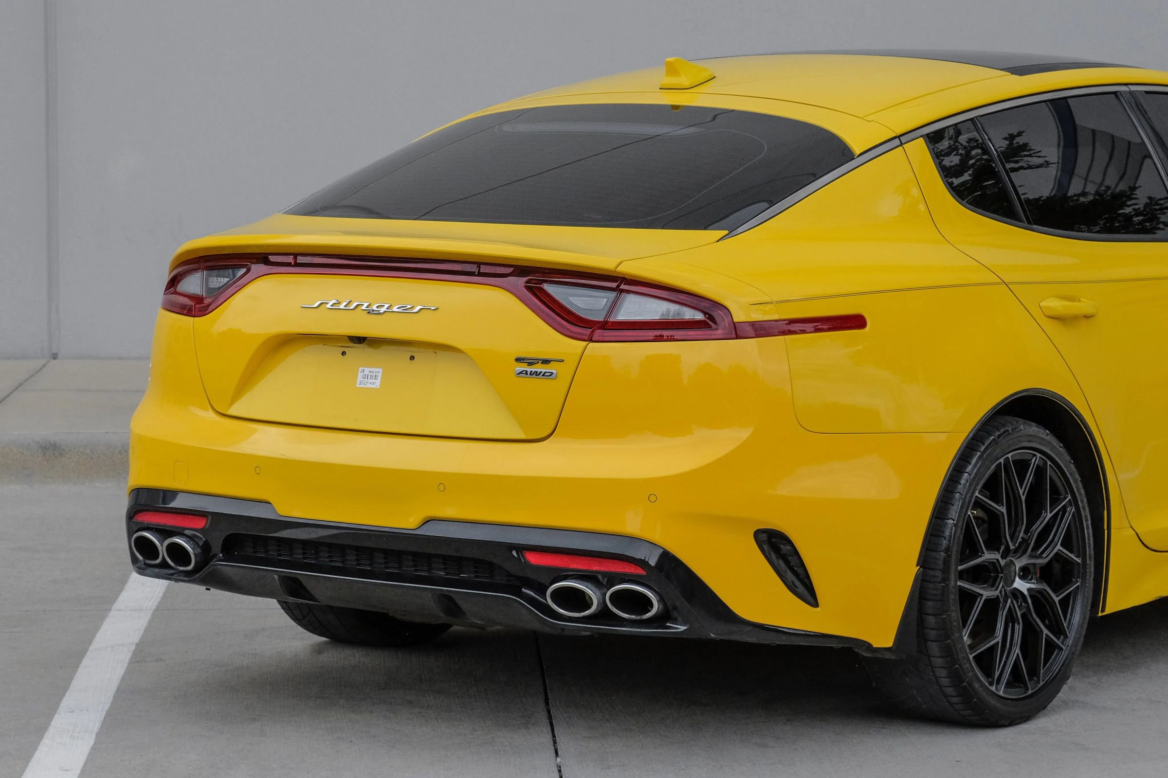 Used 2018 Kia Stinger GT2 AWD/4WD image 5