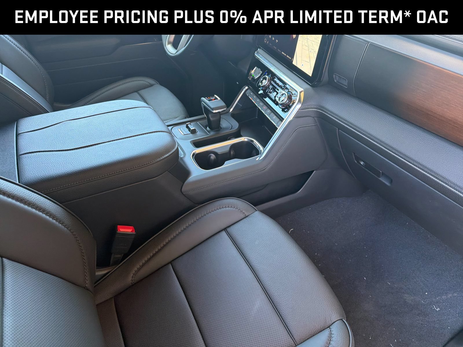 New 2026 GMC Sierra 1500 Denali w/ Denali Reserve Package AWD/4WD image 15