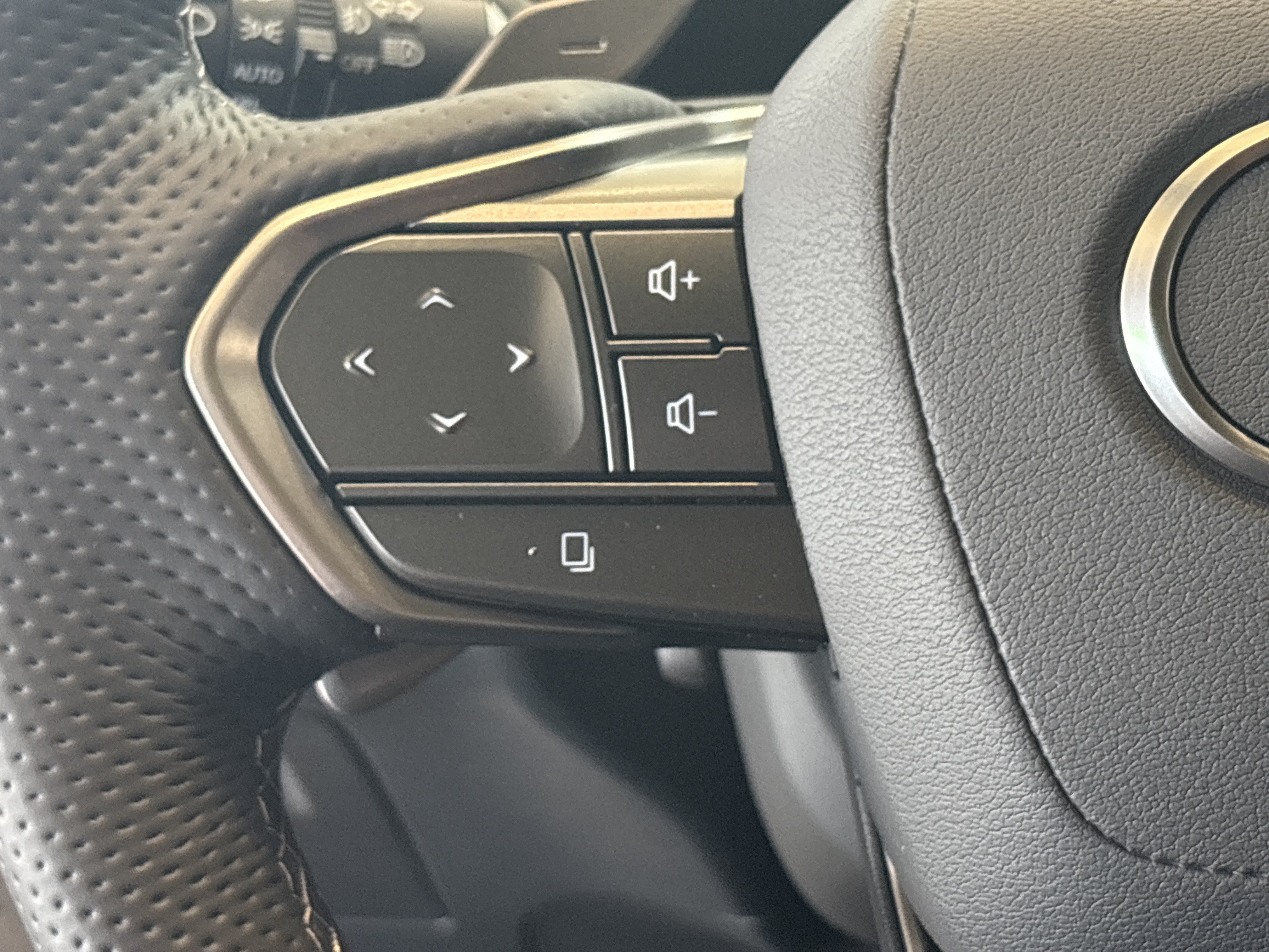 New 2026 Lexus NX 350 F Sport AWD/4WD image 32