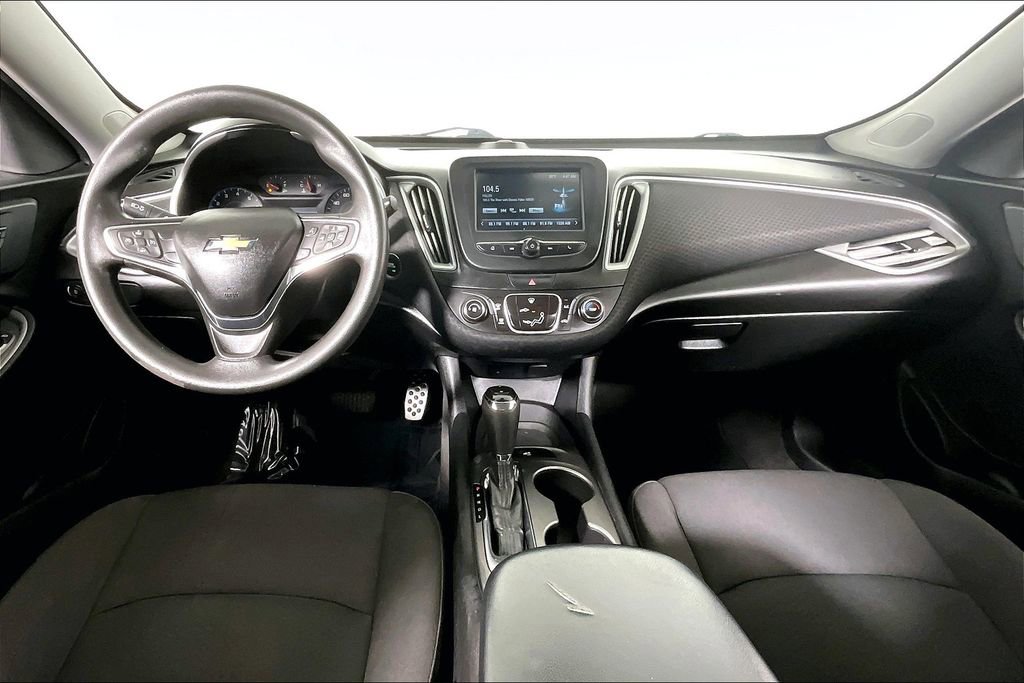 Used 2017 Chevrolet Malibu LS image 13