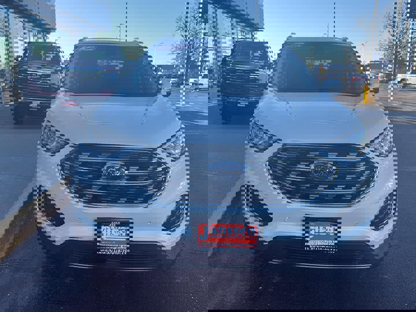 Used 2022 Ford Edge Titanium image 8