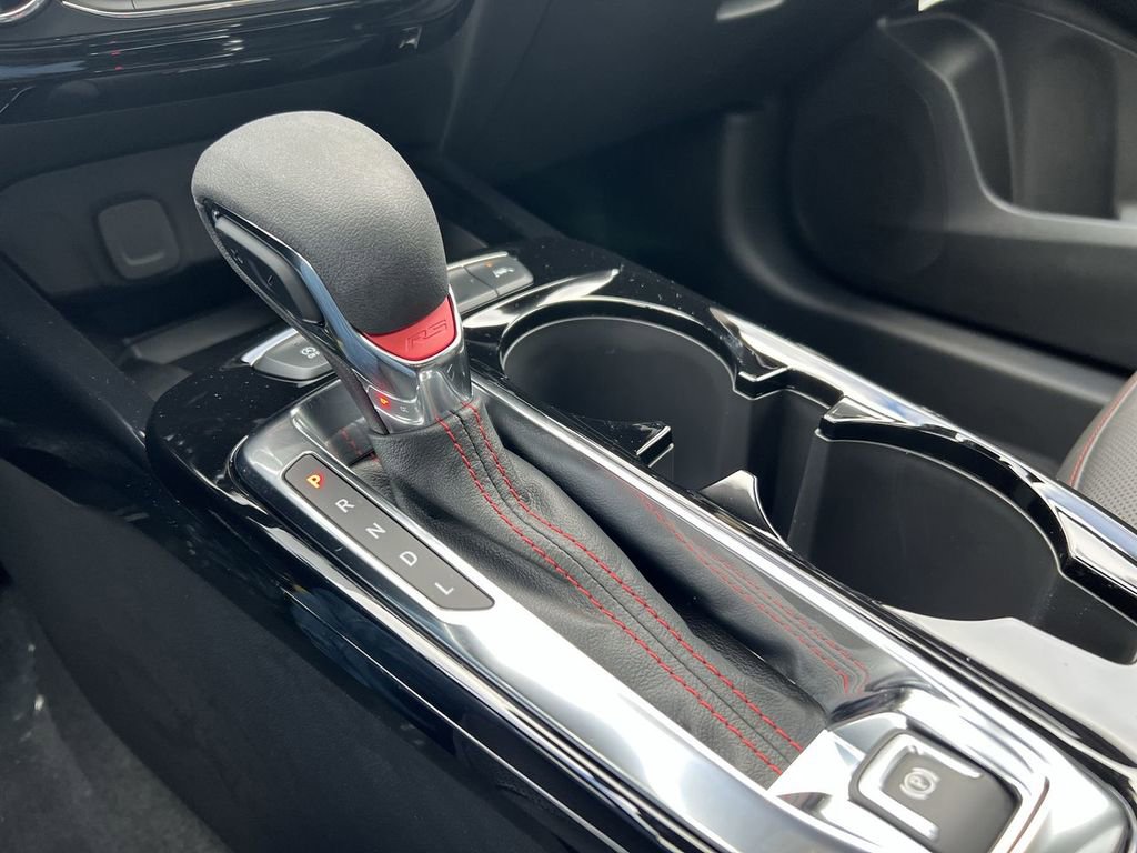 New 2026 Chevrolet Trax RS w/ Sunroof Package image 15