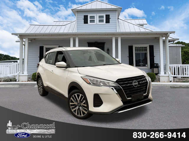 Used 2023 Nissan Kicks SV FWD image 1