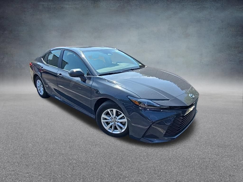 Used 2025 Toyota Camry LE FWD image 2