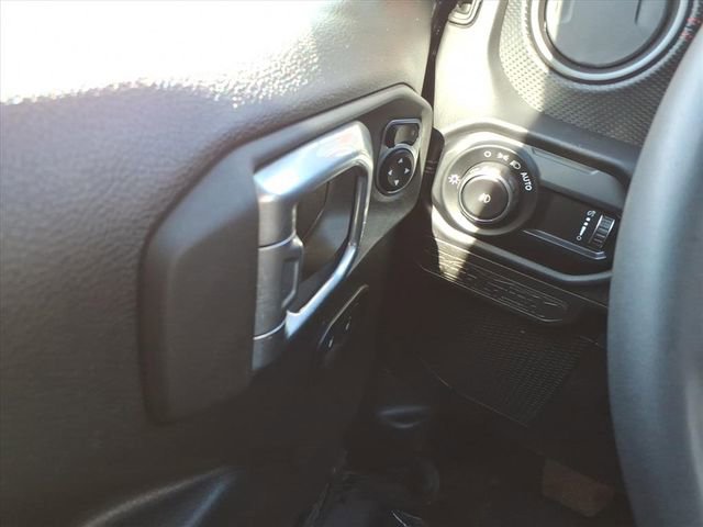 Used 2025 Jeep Wrangler Rubicon image 22