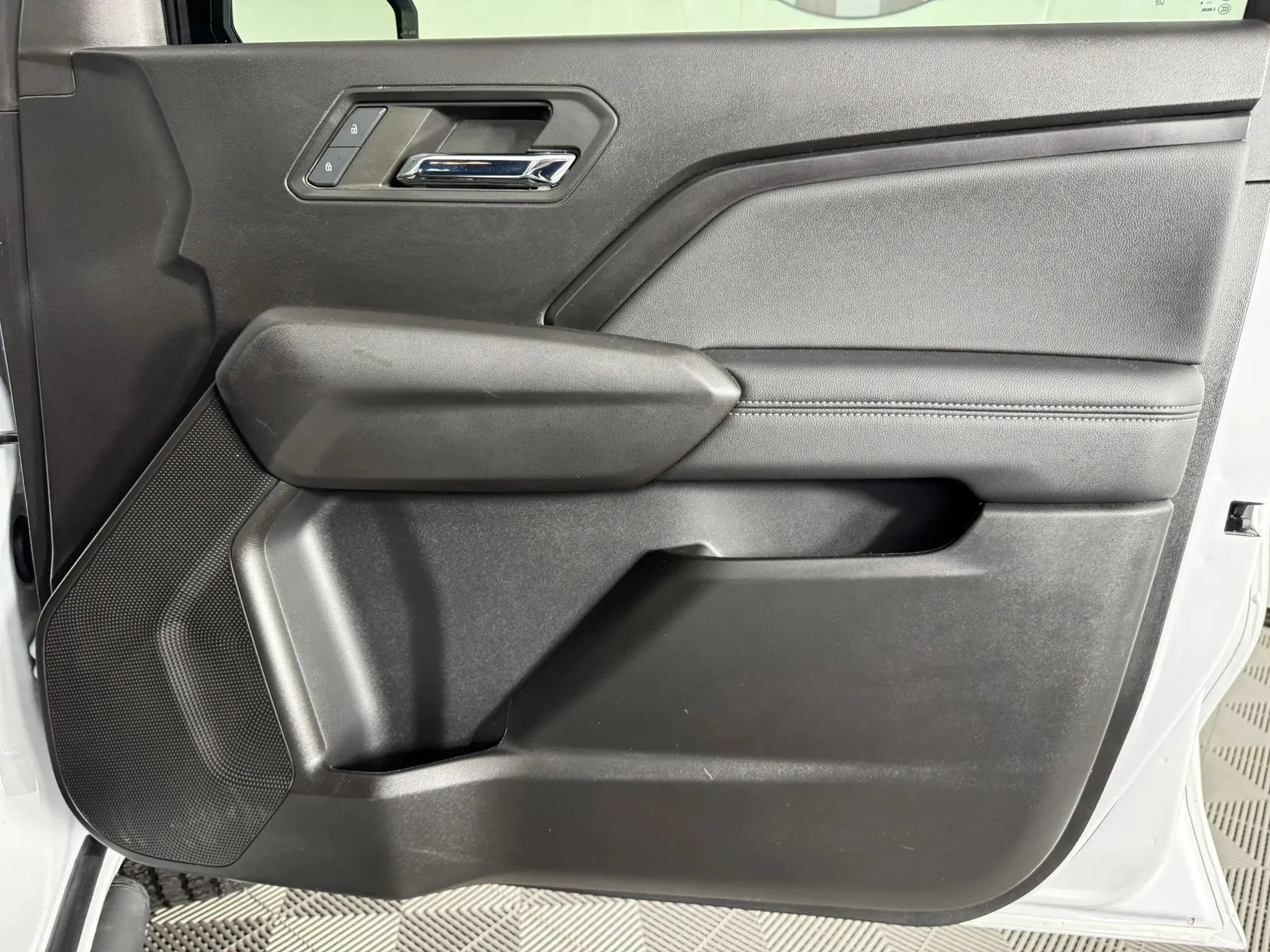 Used 2024 GMC Canyon Elevation w/ Convenience Package AWD/4WD image 35