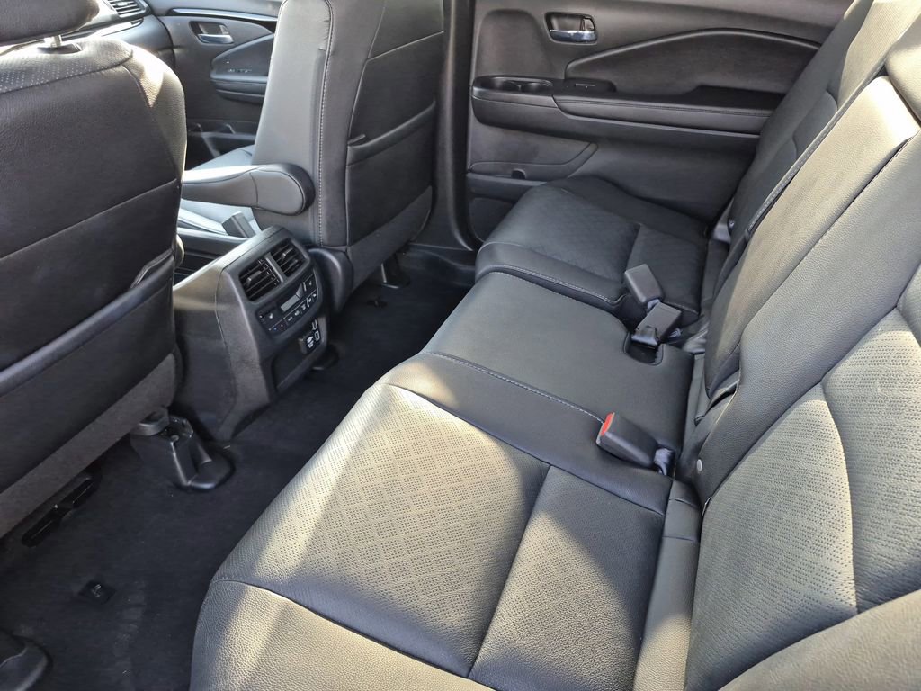 Used 2021 Honda Passport Touring image 13