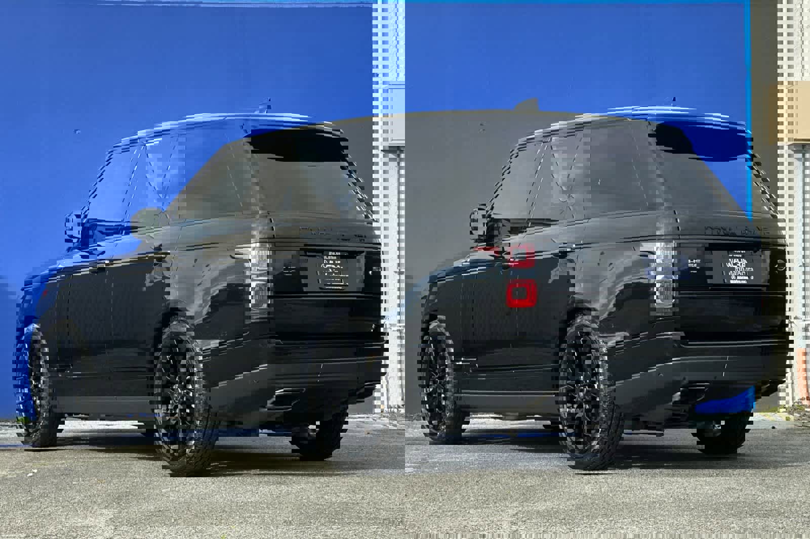 Used 2021 Land Rover Range Rover P525 Westminster Edition image 5