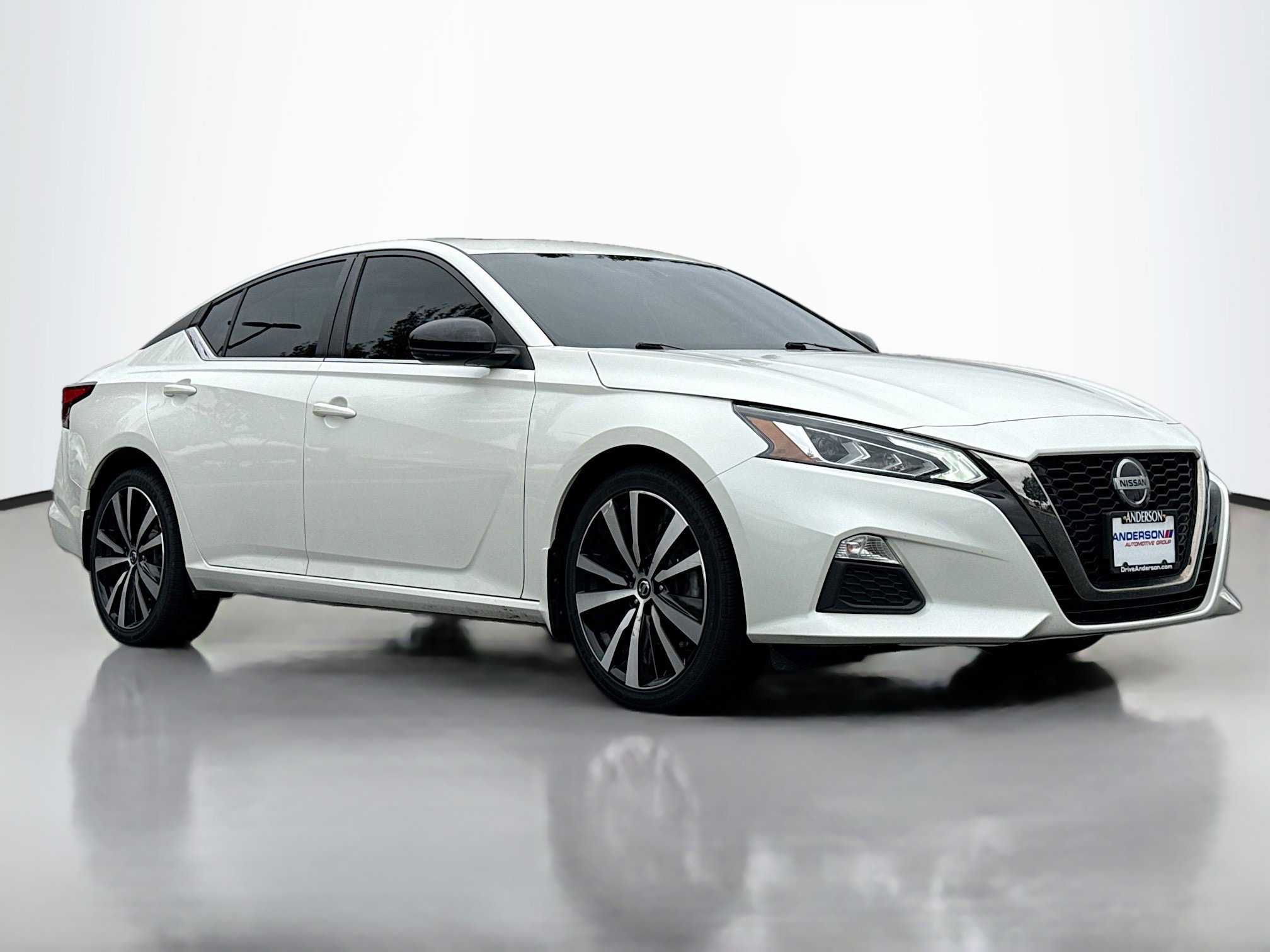 Used 2019 Nissan Altima 2.5 SR w/ SR Premium Package