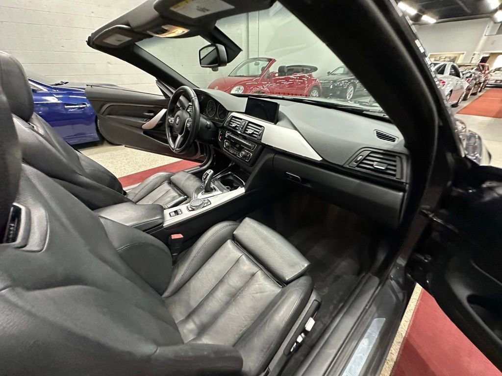 Used 2016 BMW 428i xDrive Convertible image 29
