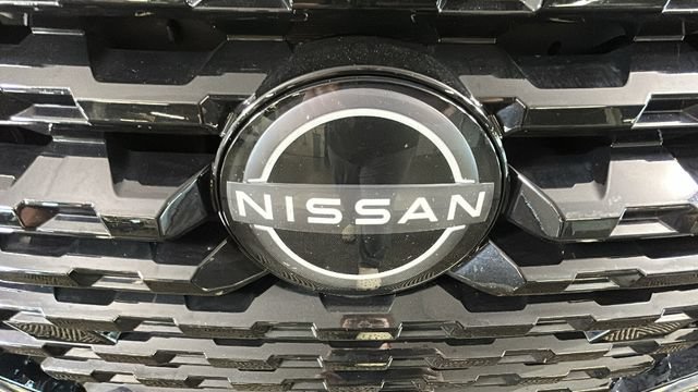 Used 2023 Nissan Kicks SV FWD image 8