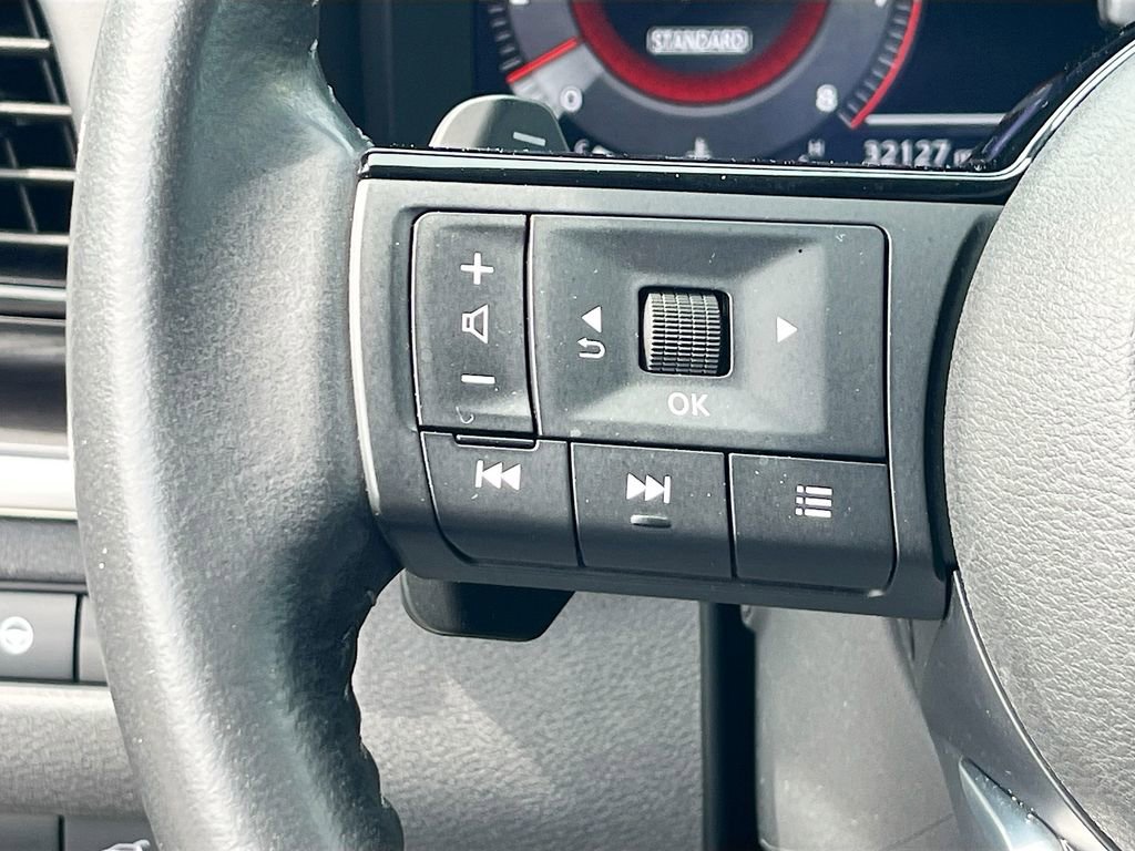 Used 2023 Nissan Rogue Platinum w/ Platinum Premium Package FWD image 18