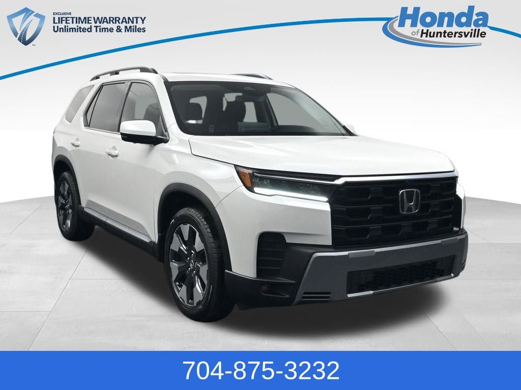 New 2026 Honda Pilot Touring image 1