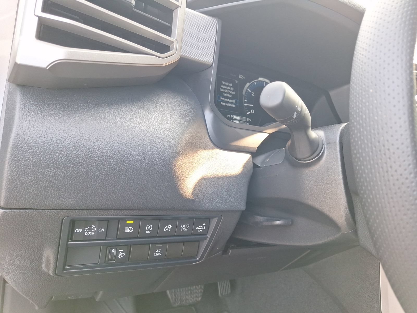 Used 2026 Toyota Tundra Limited w/ Power Package AWD/4WD image 19