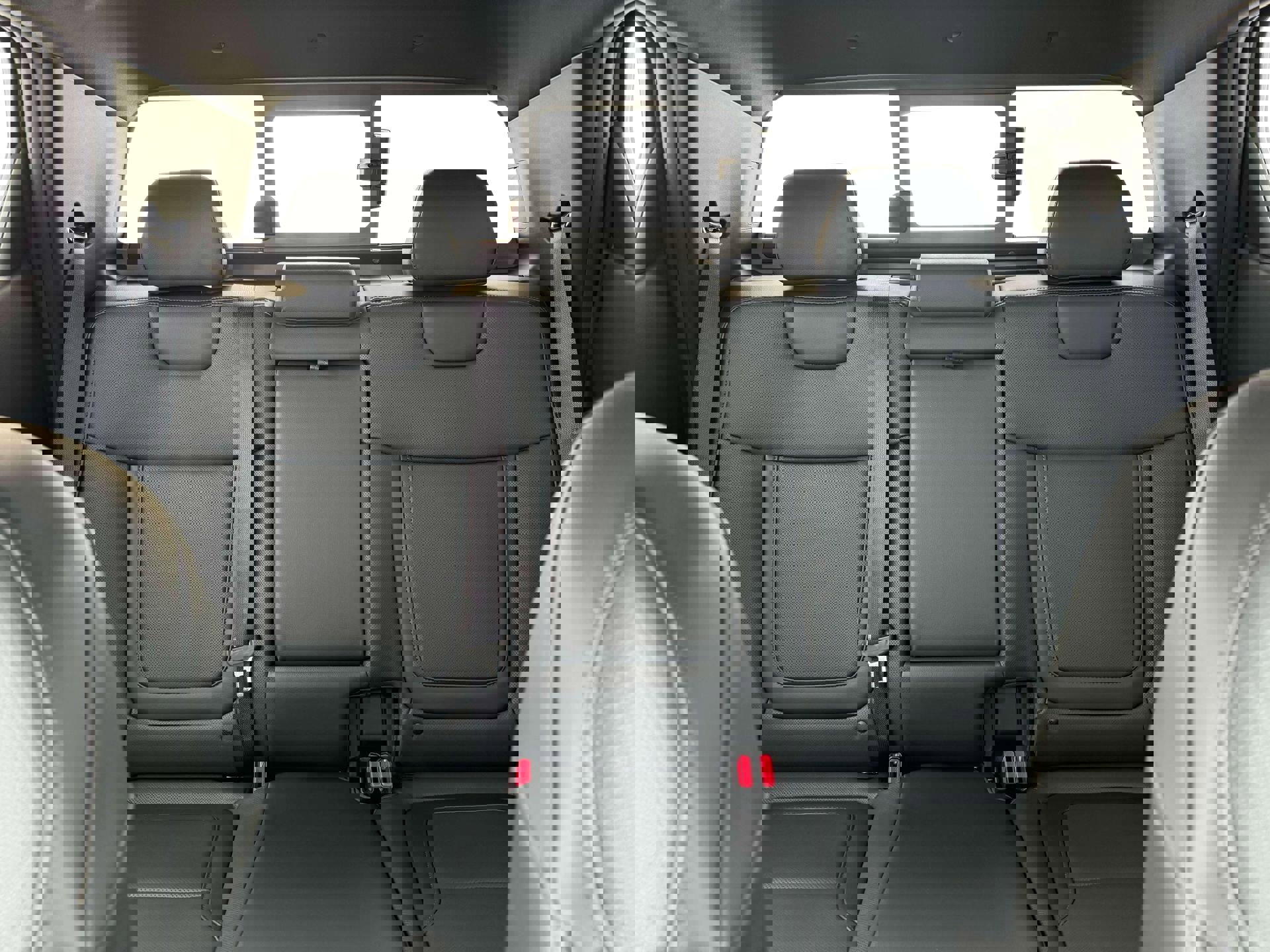 New 2025 Hyundai Santa Cruz Limited image 16