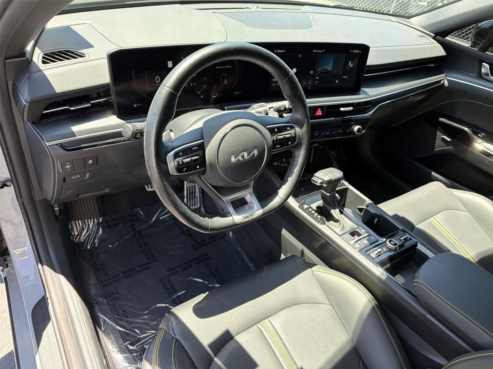 Used 2025 Kia K5 GT w/ GT1 Package FWD image 2