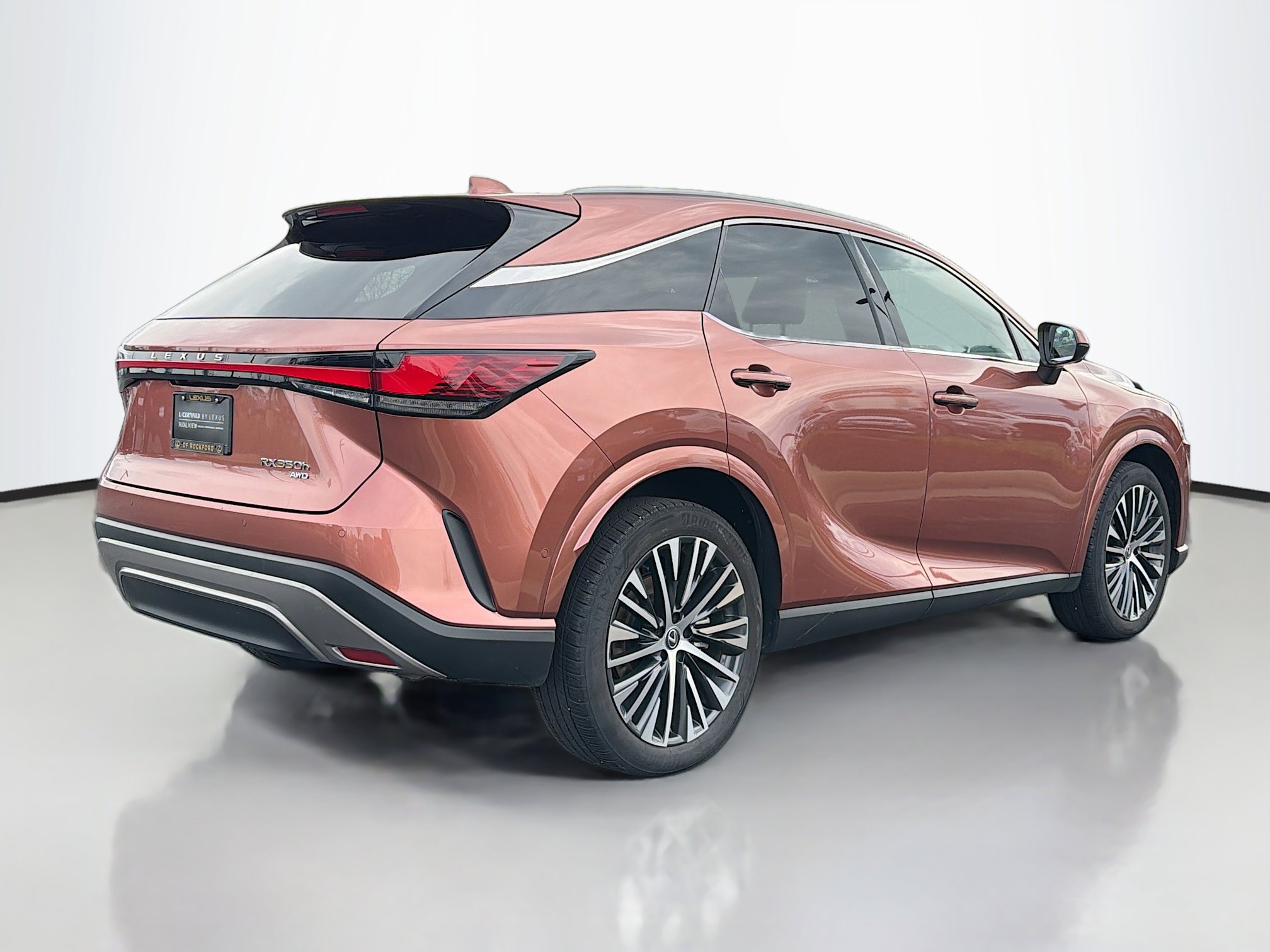 Certified 2023 Lexus RX 350 w/ Accessory Package (Z1) AWD/4WD image 2