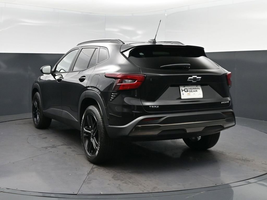 New 2026 Chevrolet Trax ACTIV w/ Driver Confidence Package FWD image 5