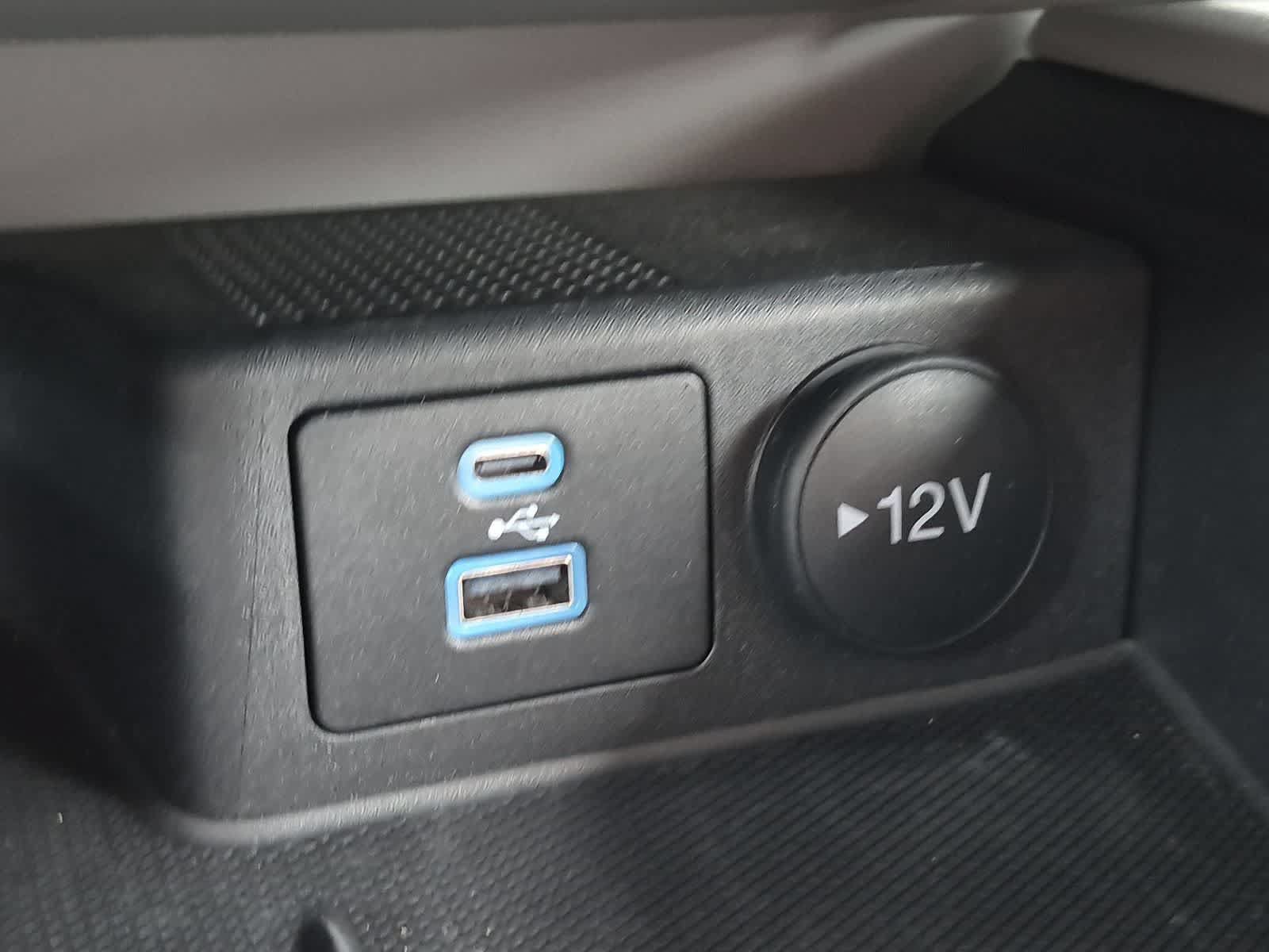 Used 2023 Ford Escape Active AWD/4WD image 29