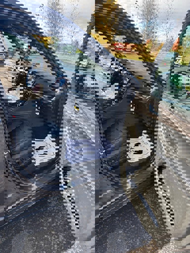 New 2025 Jeep Grand Cherokee Limited w/ Black Appearance Package image 22