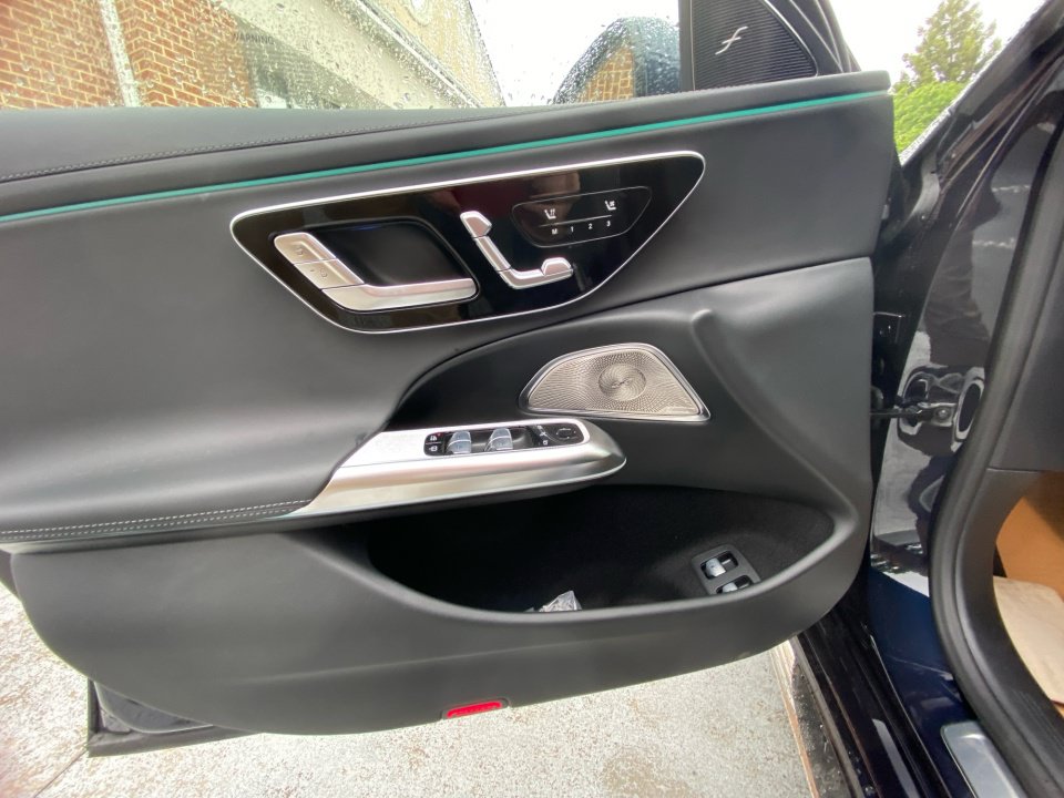 New 2026 Mercedes-Benz E 53 AMG e 4MATIC Sedan image 32