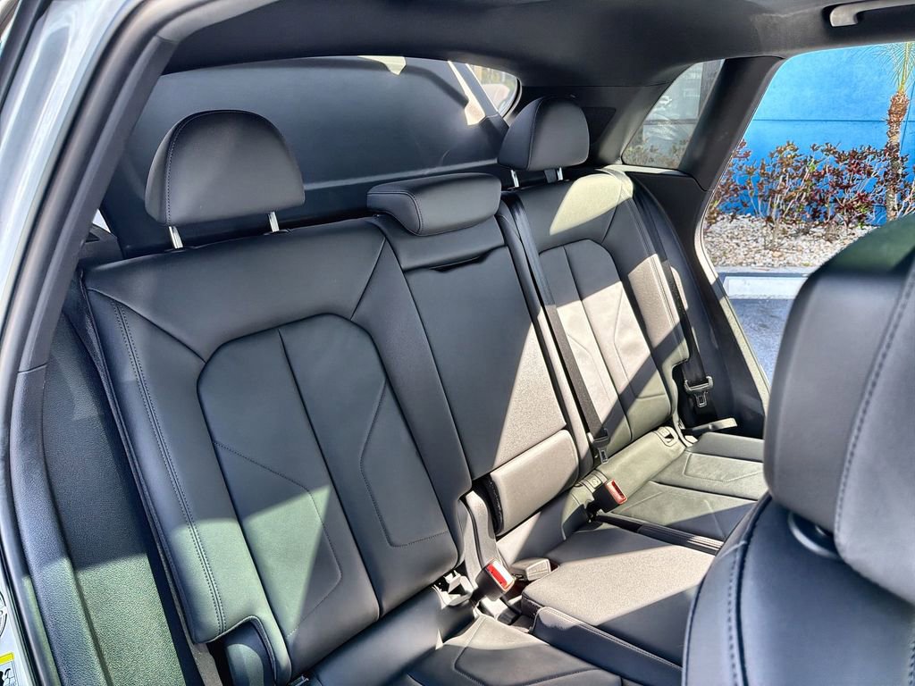 Used 2022 Audi Q3 2.0T Premium w/ Convenience Package image 27