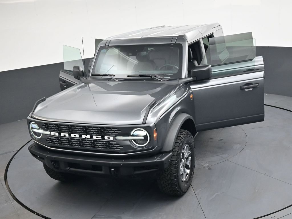 Used 2025 Ford Bronco Badlands AWD/4WD image 43