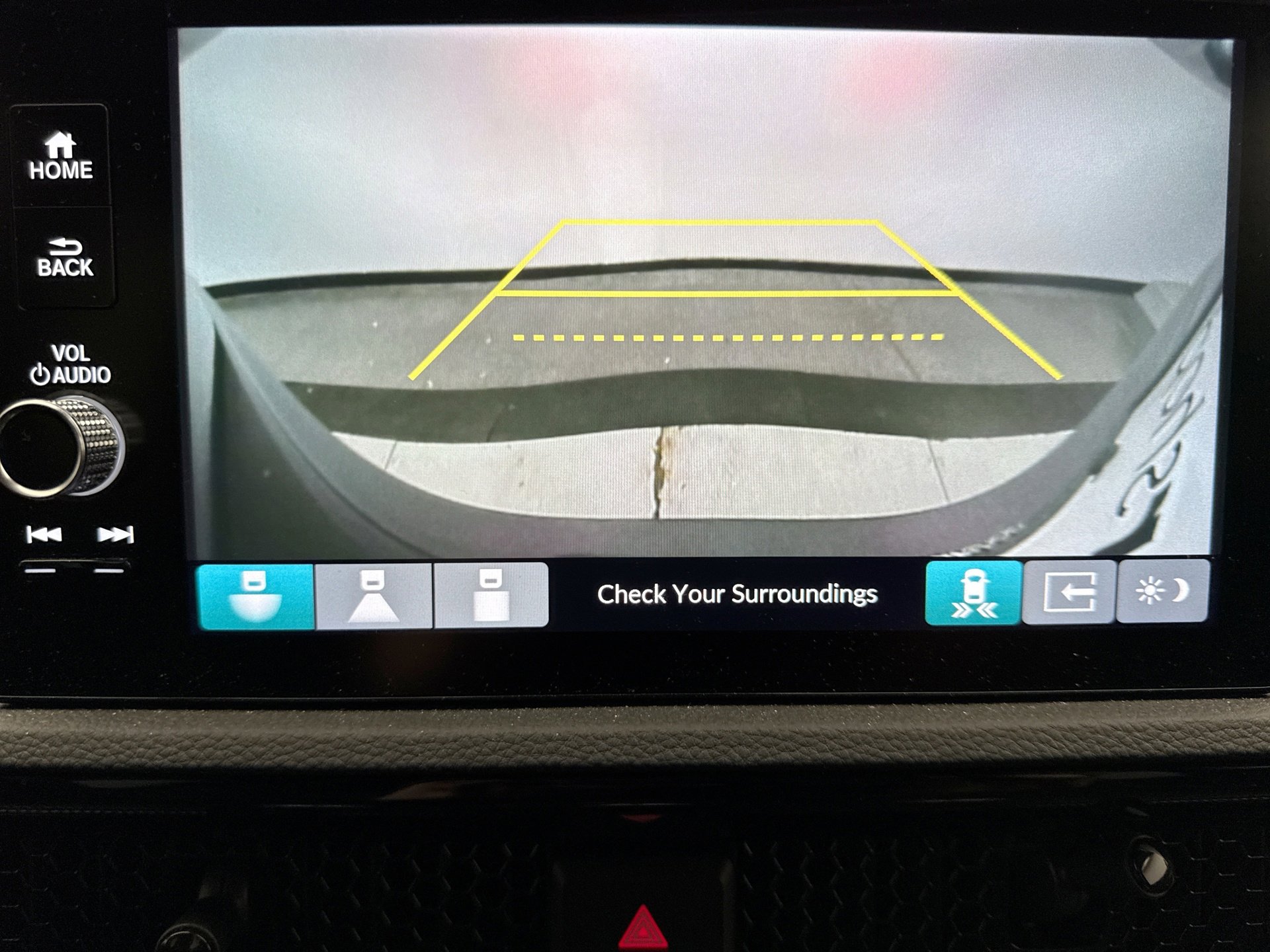 Used 2025 Honda CR-V Sport Touring image 12