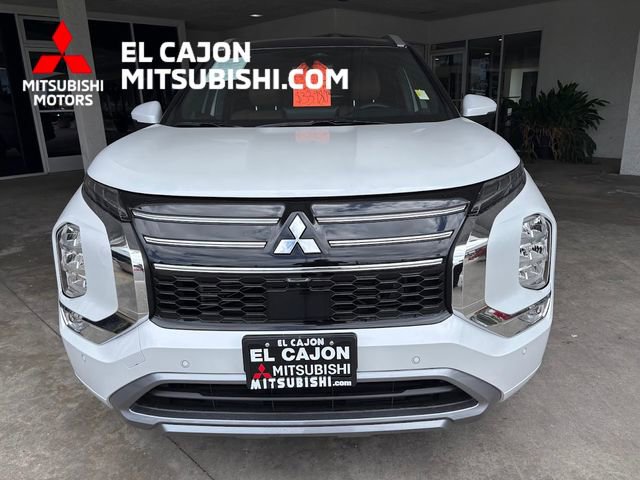 Used 2025 Mitsubishi Outlander SEL FWD image 9