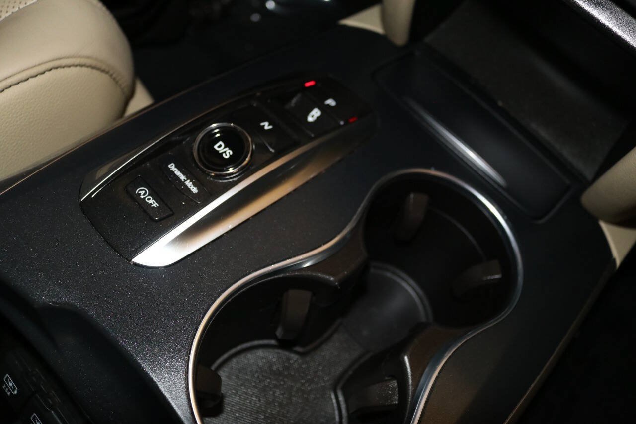 Used 2020 Acura MDX w/ Technology Package AWD/4WD image 30