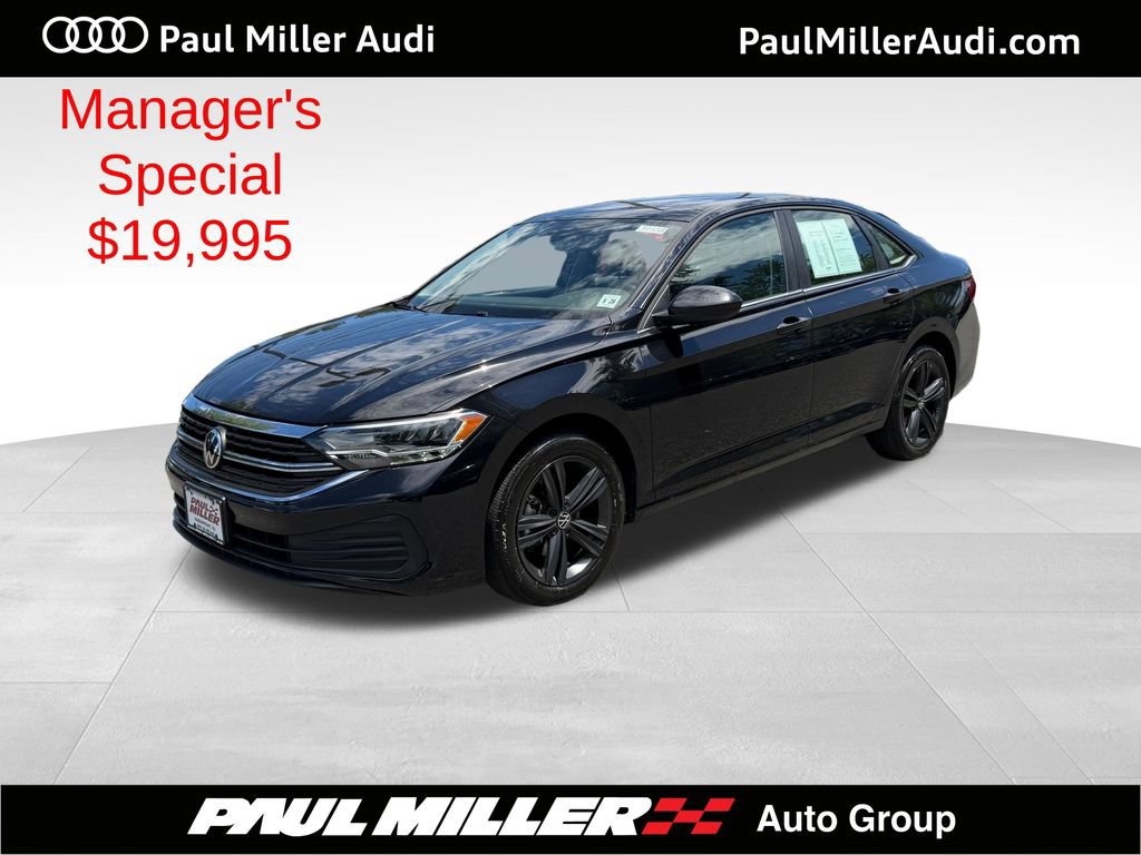 Used 2023 Volkswagen Jetta SE FWD image 1