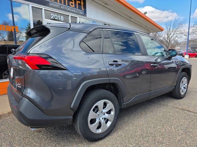 Used 2022 Toyota RAV4 LE AWD/4WD image 8