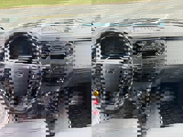 New 2027 Ford F750 2WD Regular Cab Super Duty image 11