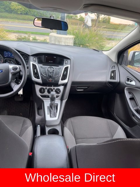 Used 2014 Ford Focus SE FWD image 15