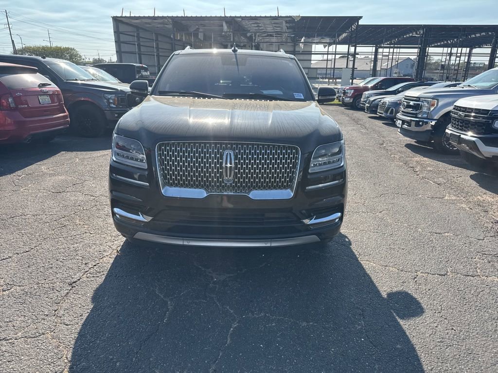 Used 2020 Lincoln Navigator Reserve w/ Luxury Package image 4