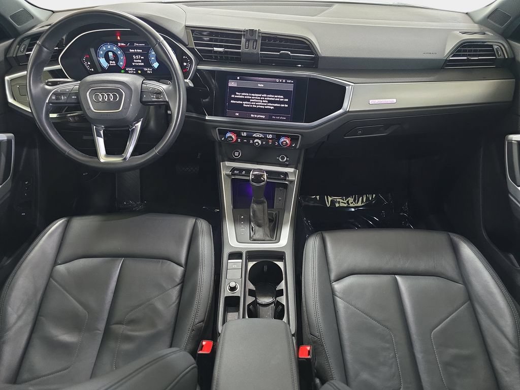 Used 2022 Audi Q3 2.0T Premium Plus w/ Premium Plus Package AWD/4WD image 12