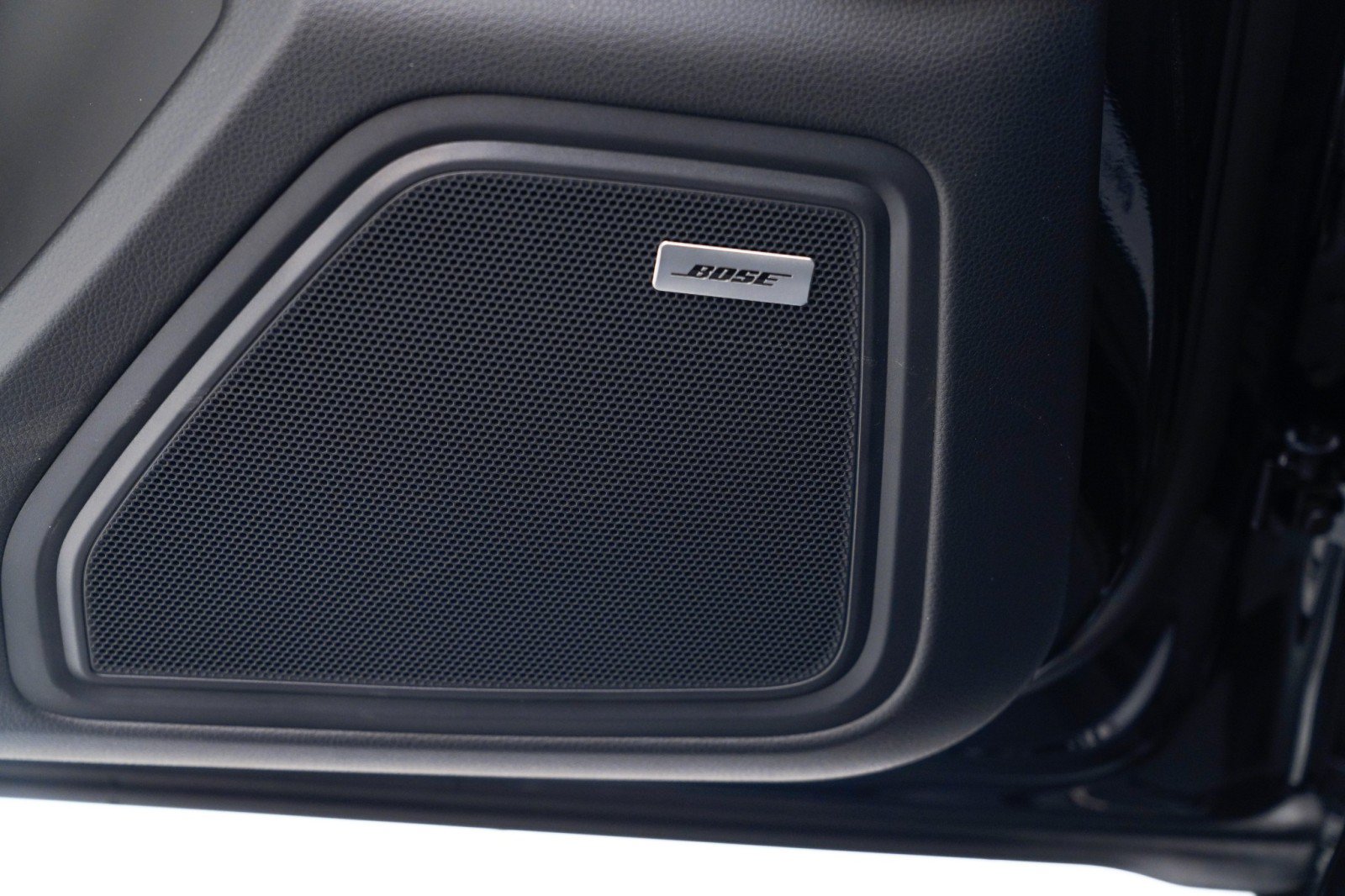 New 2026 Porsche Macan S AWD/4WD image 26