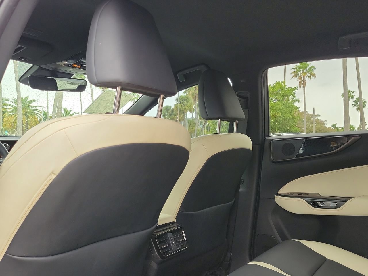 Used 2024 Lexus NX 250 FWD image 12