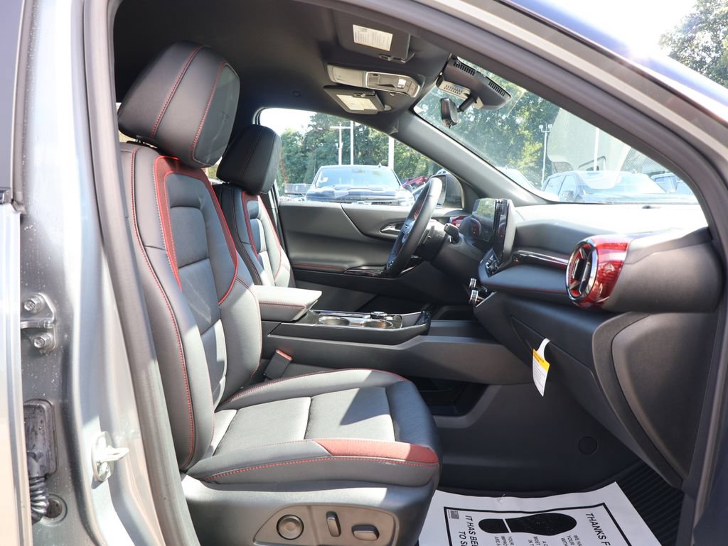 New 2027 Chevrolet Equinox RS w/ Safety and Technology Package AWD/4WD image 34