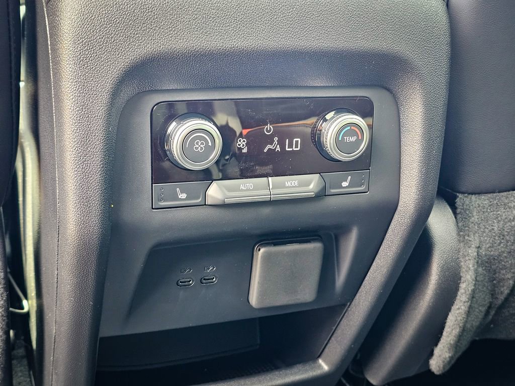 New 2026 GMC Acadia AT4 image 36