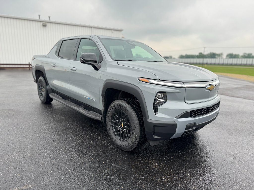 New 2025 Chevrolet Silverado EV LT image 7