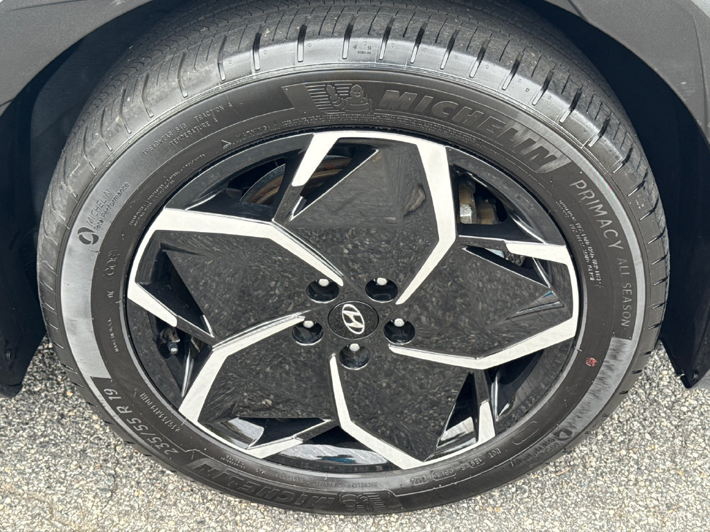 Certified 2024 Hyundai Ioniq 5 SEL RWD image 6
