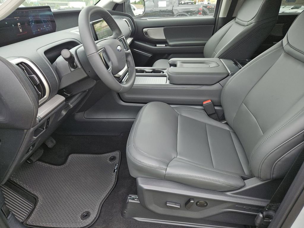 New 2026 Ford Expedition Active RWD image 22