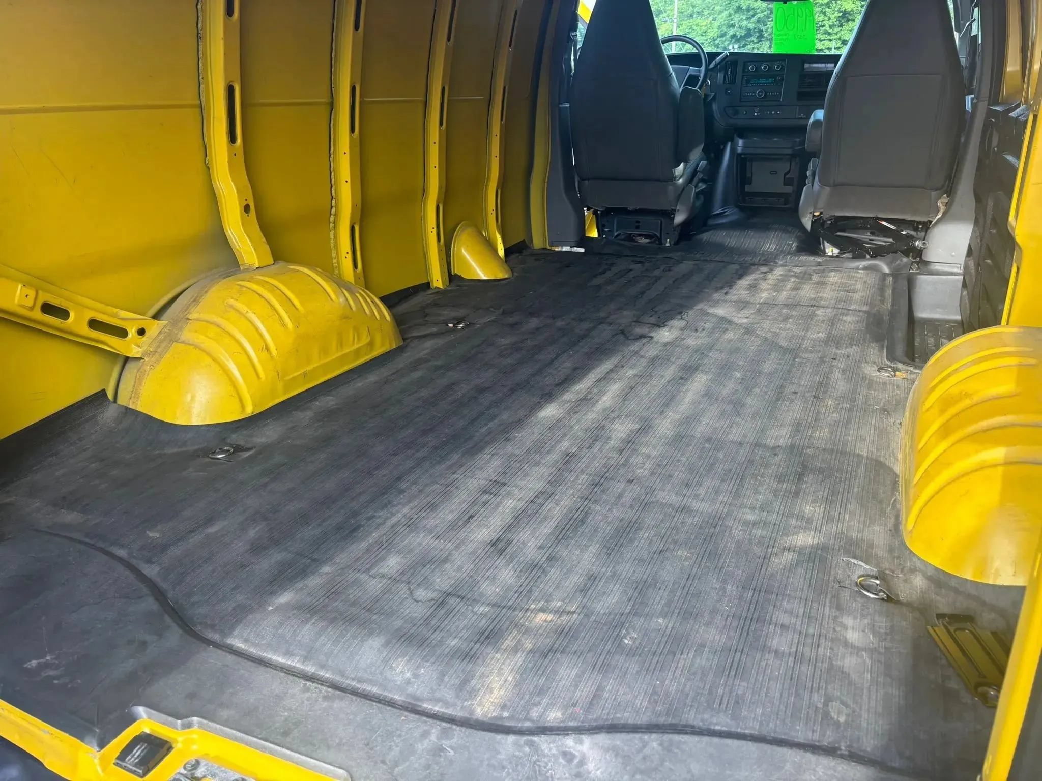 Used 2023 Chevrolet Express 2500 RWD image 19