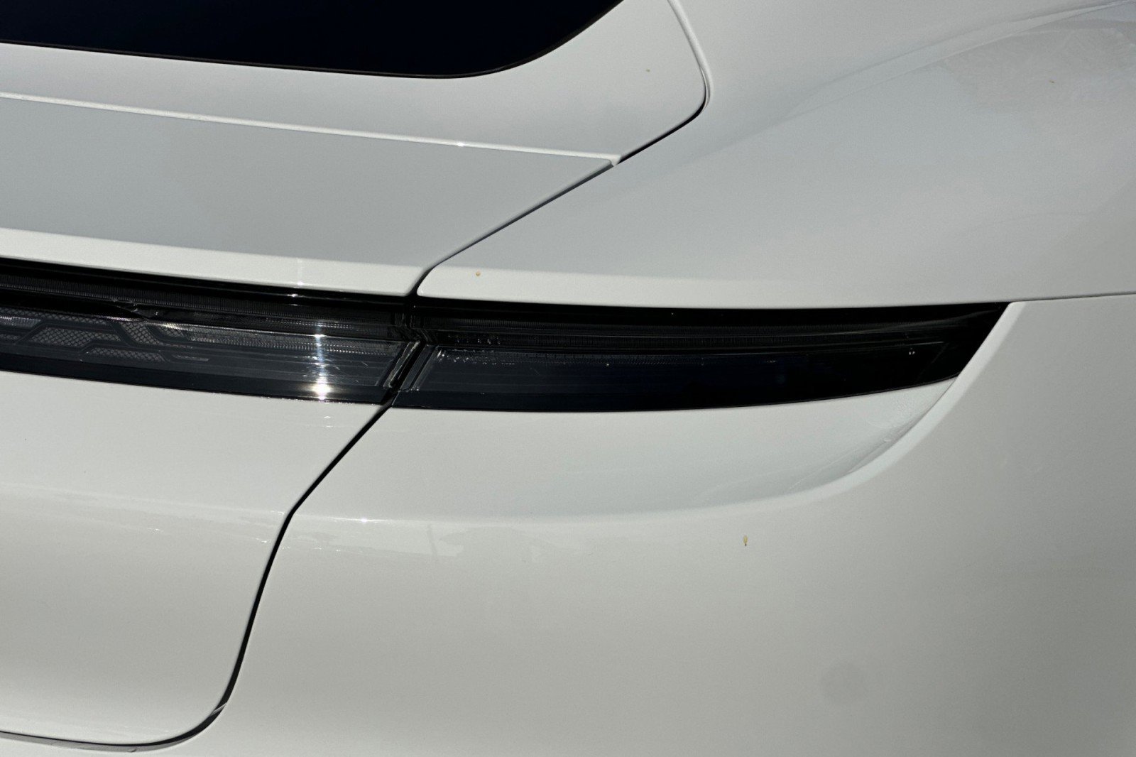 Used 2024 Porsche Taycan RWD image 27