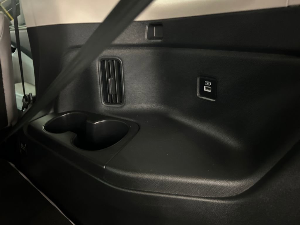 Used 2023 Honda Pilot EX-L image 26