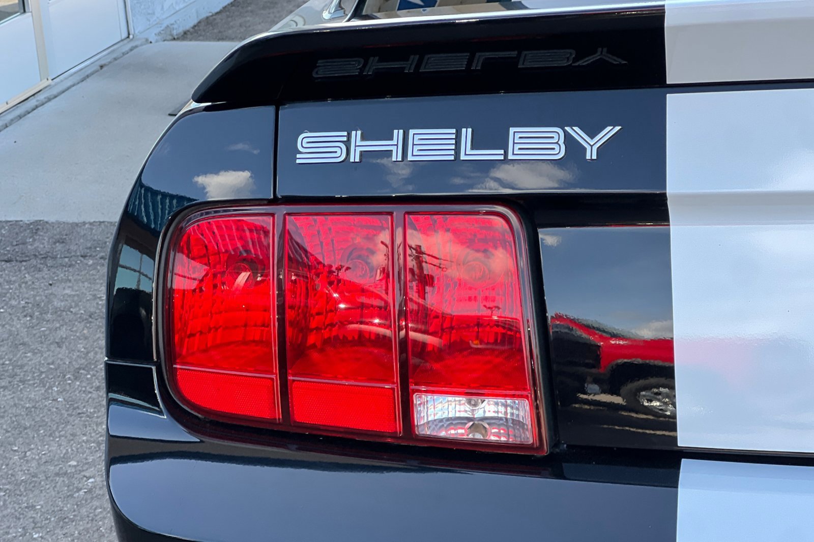 Used 2009 Ford Mustang Shelby GT500 image 24